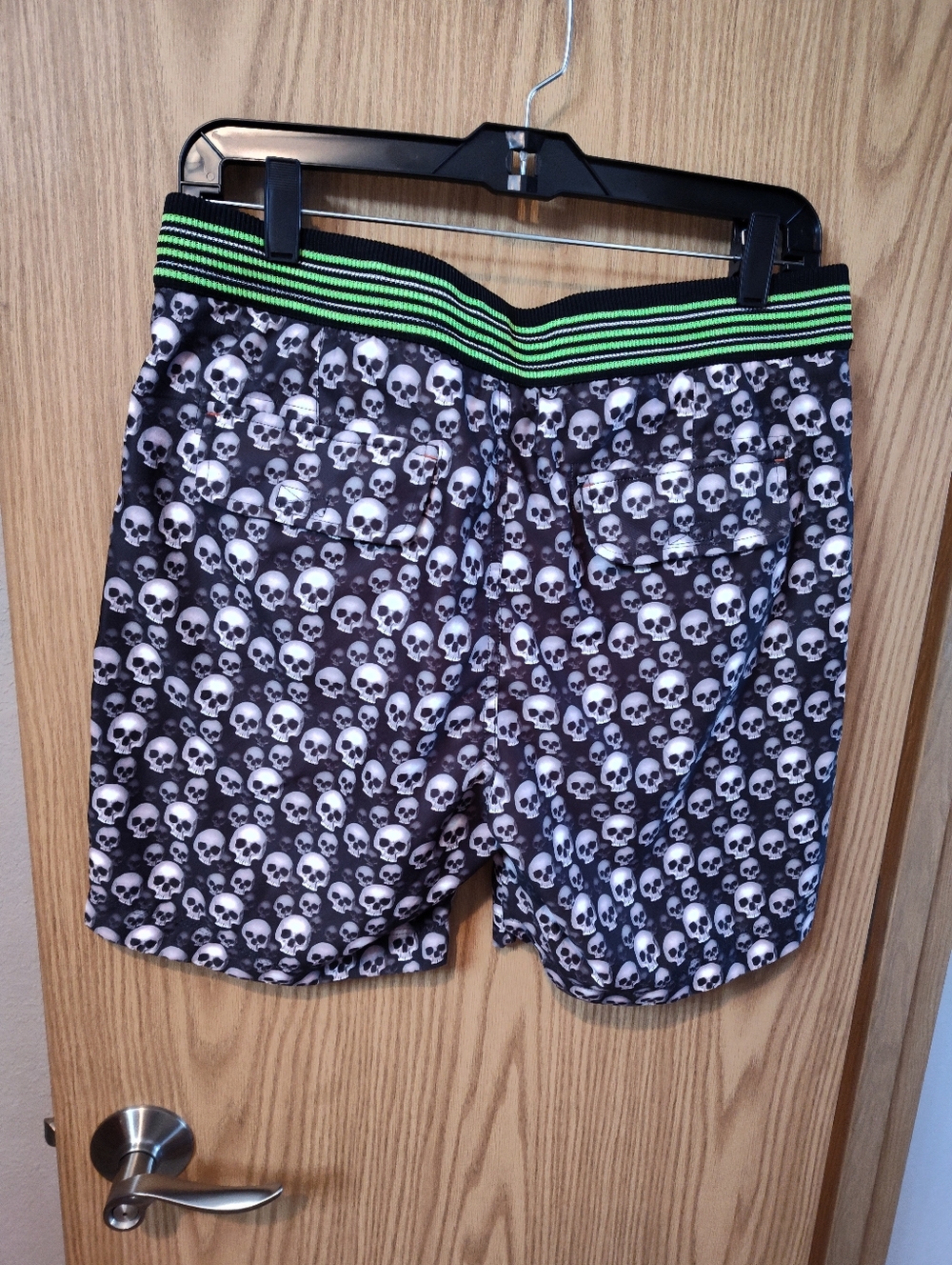 Men's Black Skull Print Swim Trunks Robert Graham - Picture 5 of 9